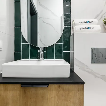 Enklawa Piamola Krynica Morska