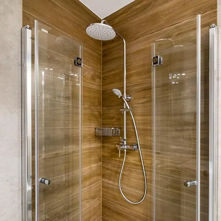 Enklawa Piamola Apartman *