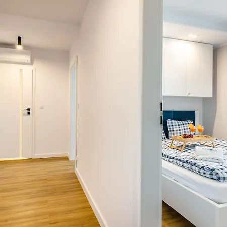 Apartment Enklawa Piamola, Z Basenem Oraz Strefa Zabaw Dla Dzieci