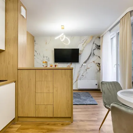 Enklawa Piamola Krynica Morska