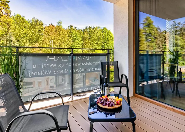 Enklawa Piamola, Z Basenem Oraz Strefa Zabaw Dla Dzieci