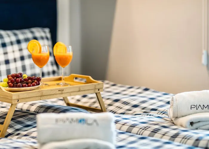 Enklawa Piamola, Z Basenem Oraz Strefa Zabaw Dla Dzieci