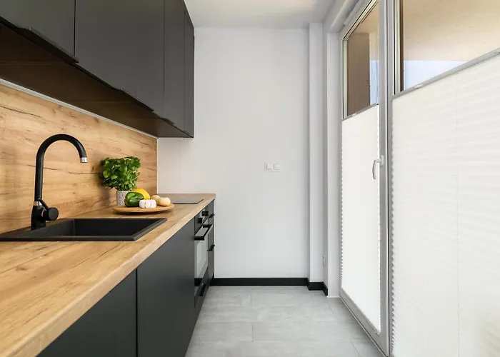 公寓 Enklawa Piamola, Z Basenem Oraz Strefa Zabaw Dla Dzieci 库瑞尼卡慕斯卡